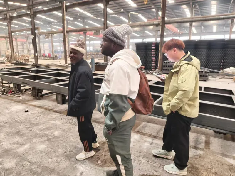 African Client Visited Our Factory