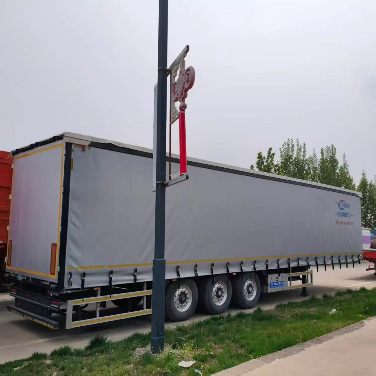 Heavy Duty Curtain Side Trailer 3 Axle for General Cargo Hauling