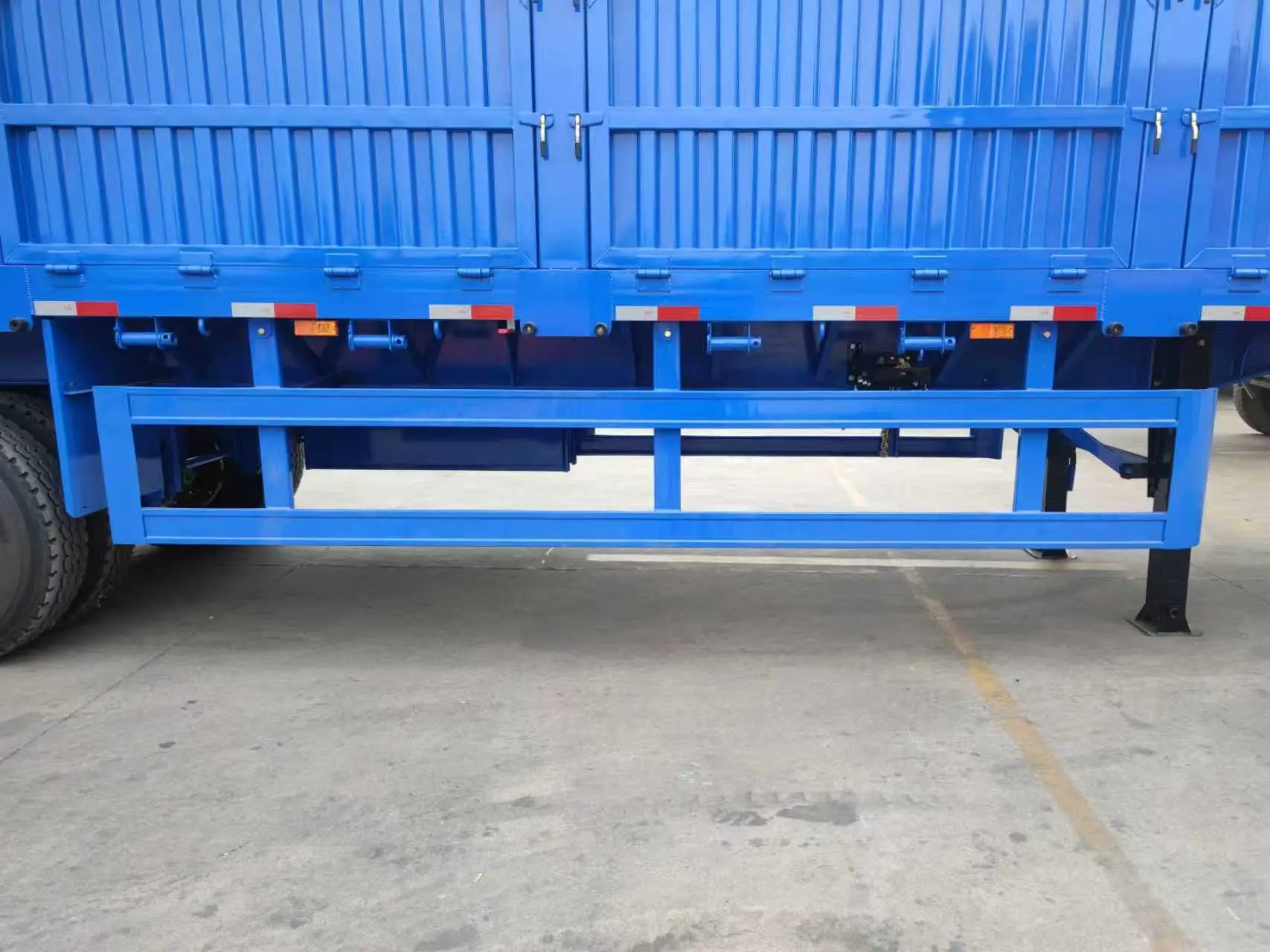 100T Reinforced 4 Axles Fence Cargo Trailer for Heavy Freight