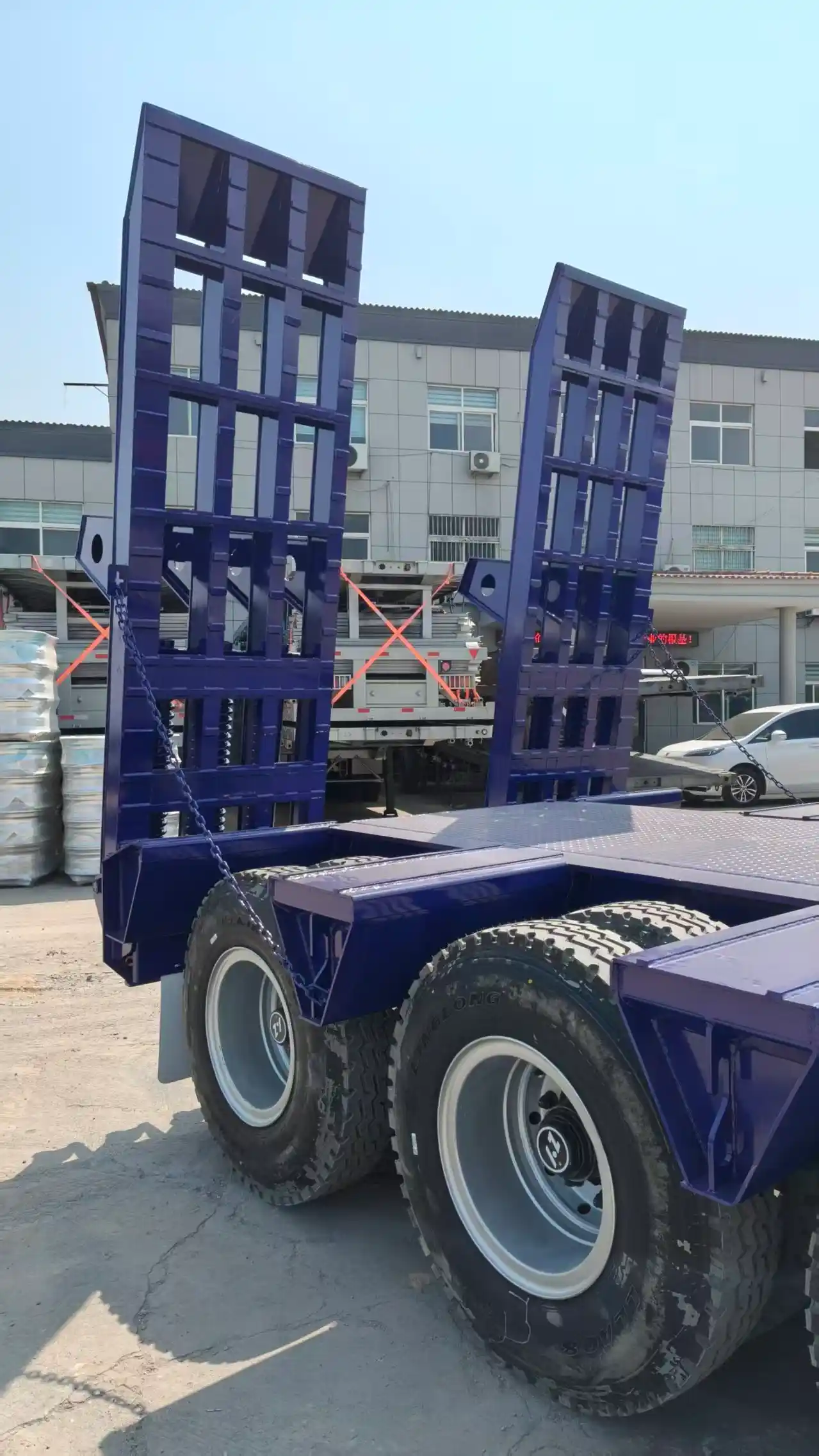 Removable Gooseneck RGN Trailer 3 Axle for Heavy Equipment Transport