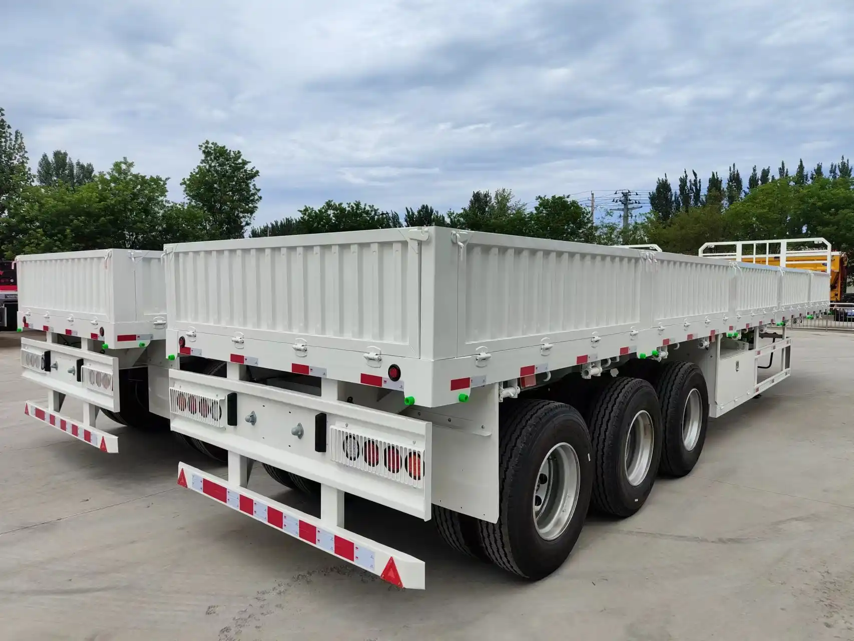 Reinforced Fence Cargo Trailer for Overweight Cargo Transport