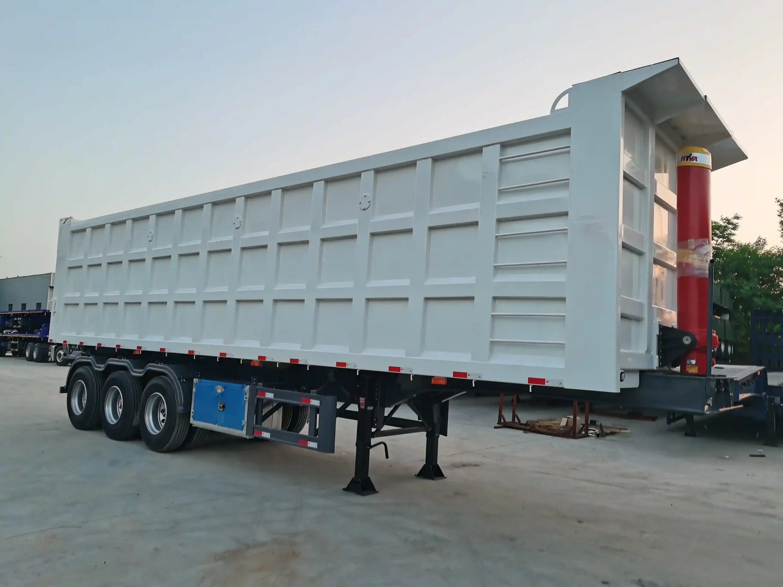 50 Ton Tipper Trailer 3 Axle for Heavy-Duty Transport Needs