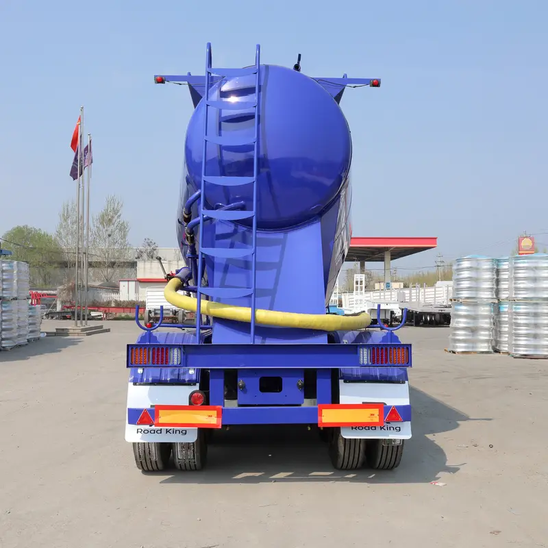 4 Axle Bulk Cement Tanker Trailer for Powder Material Transport