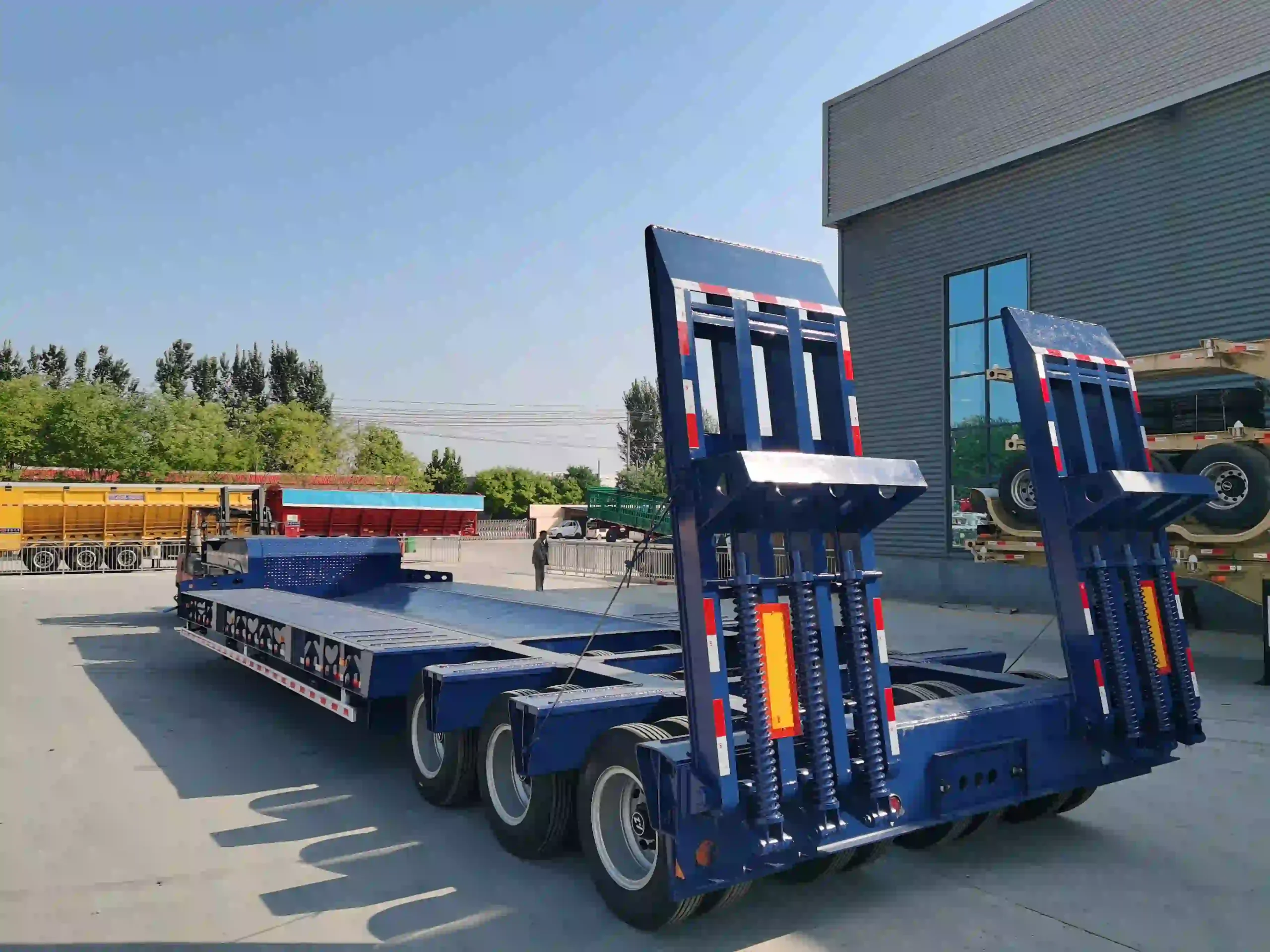3 Axle Mechanical Ramp Lowbed Trailer for Construction Equipment