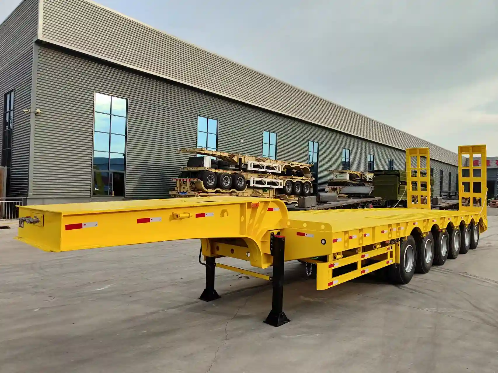6 Axle Heavy Duty Lowbed Trailer for 100 Ton Heavy Equipment Transport