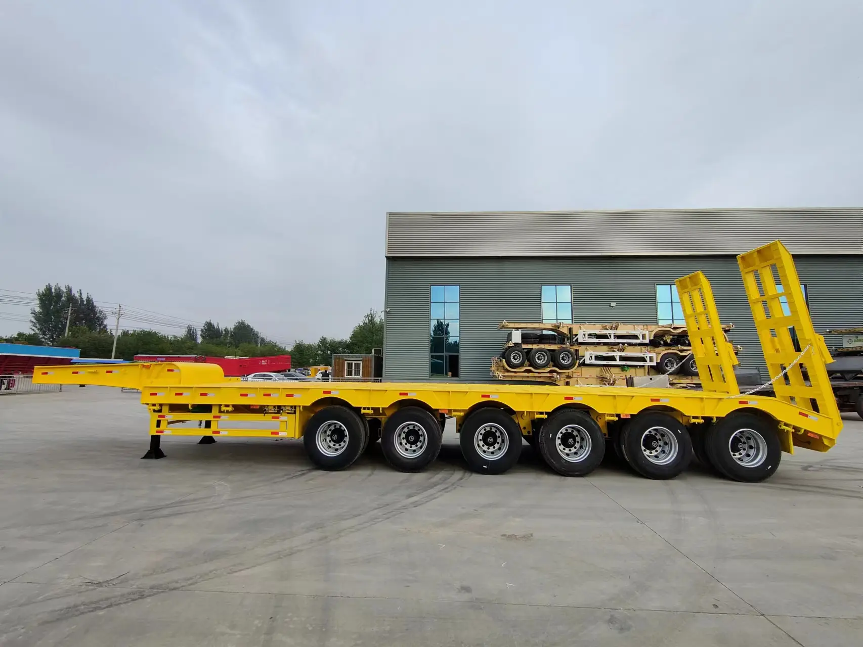 6 Axle Heavy Duty Lowbed Trailer for 100 Ton Heavy Equipment Transport