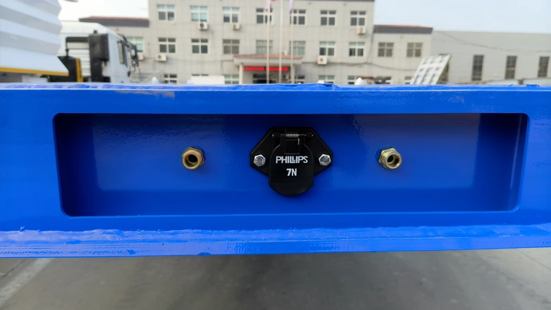 4 Axle Flatbed Semi Trailer for 20FT 40FT Container Transport