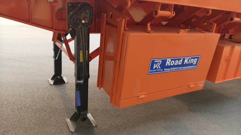 Heavy Duty Flatbed Semi Trailer with 3 Axles for Container Transport